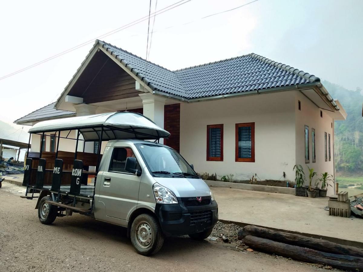 Villa Mekong Guesthouse ปากแบ่ง ภายนอก รูปภาพ